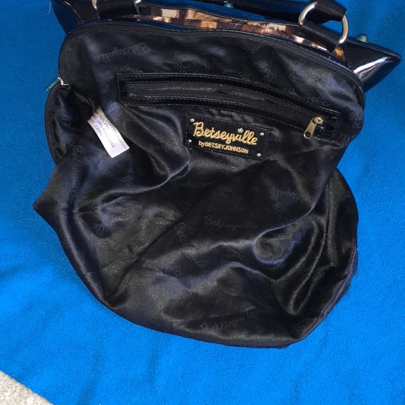 Betseyville bold leopard satchel VGUC - Picture 5 of 8